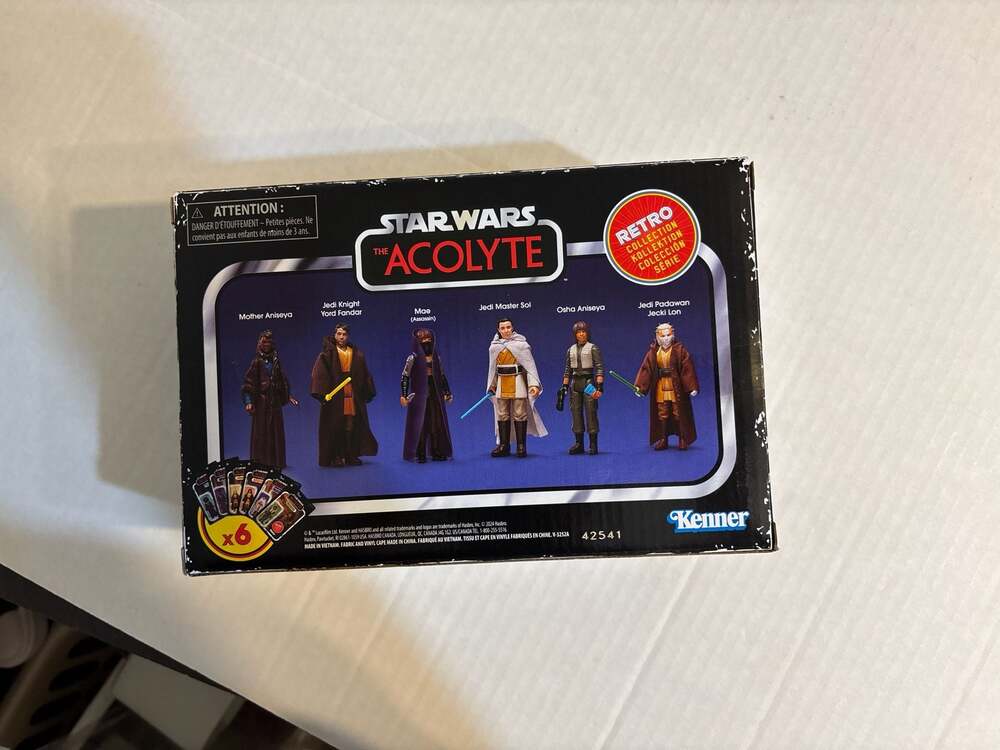 Star Wars: The Retro Collection The Acolyte 3.75-Inch Action Figure 6-Pack